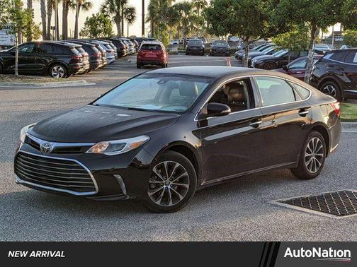 2017 Toyota Avalon XLE