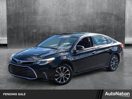 2017 Toyota Avalon XLE