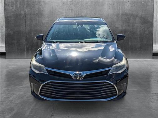 2017 Toyota Avalon XLE