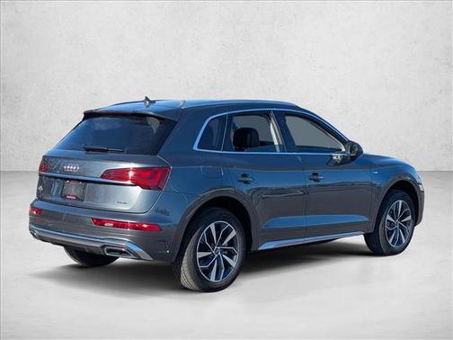 2025 Audi Q5 45 S line Premium Plus
