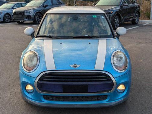2017 MINI Hardtop Cooper