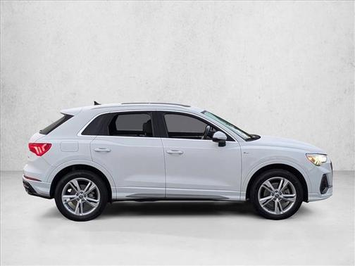 2020 Audi Q3 45 S line Premium Plus