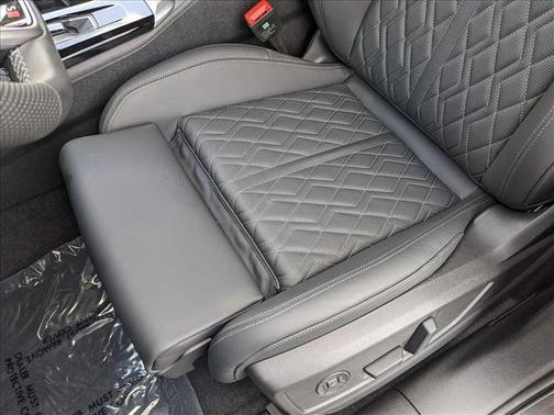 2025 Audi SQ5 3.0T Premium Plus