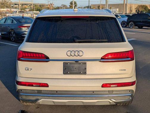 2020 Audi Q7 55 Prestige