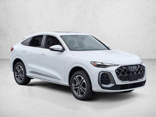 2025 Audi Q5 Premium TFSI quattro S tronic