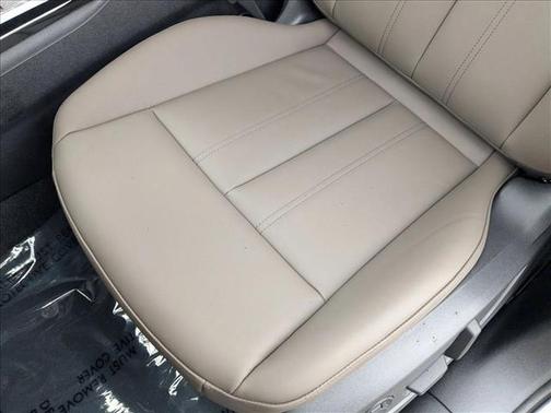 2025 Audi Q5 Premium TFSI quattro S tronic