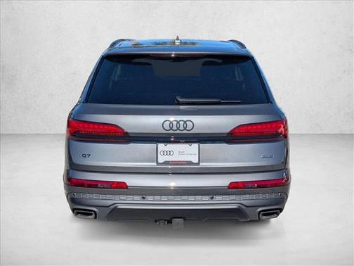 Samurai Gray Metallic 2026 Audi Q7 55 Premium Plus