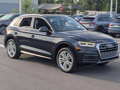 Moonlight Blue Metallic 2018 Audi Q5 2.0T Premium Plus