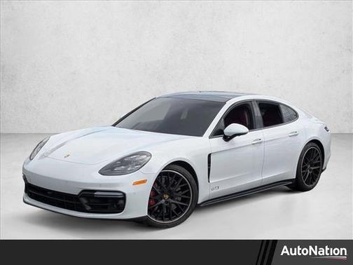 2020 Porsche Panamera GTS