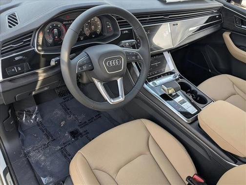 2026 Audi Q7 55 Premium Plus
