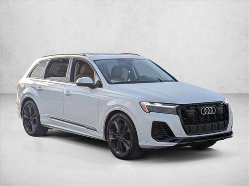 2026 Audi Q7 55 Premium Plus