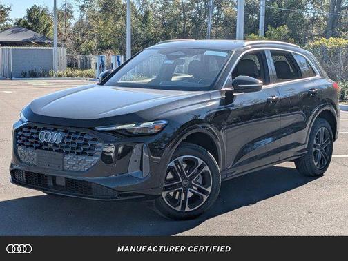 2025 Audi Q5 Premium TFSI quattro S tronic