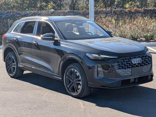 2025 Audi Q5 Premium TFSI quattro S tronic