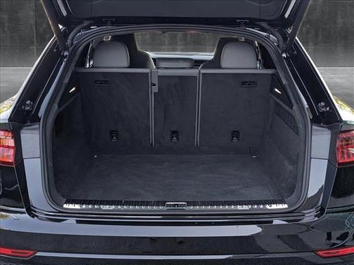 2022 Audi SQ8 4.0T Premium Plus