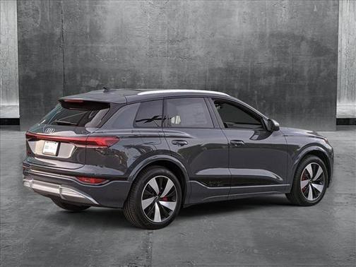2025 Audi SQ6 e-tron Premium Plus quattro