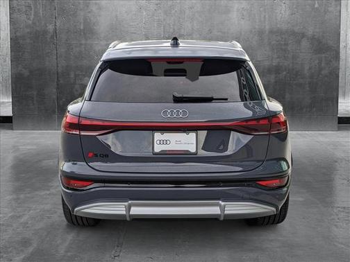 2025 Audi SQ6 e-tron Premium Plus quattro