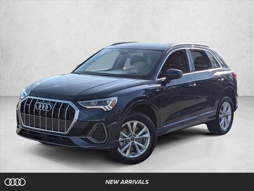 2025 Audi Q3 Premium 45 TFSI S line quattro Tiptronic