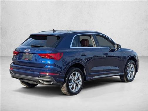 2025 Audi Q3 Premium 45 TFSI S line quattro Tiptronic