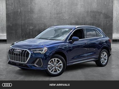 2025 Audi Q3 Premium 45 TFSI S line quattro Tiptronic