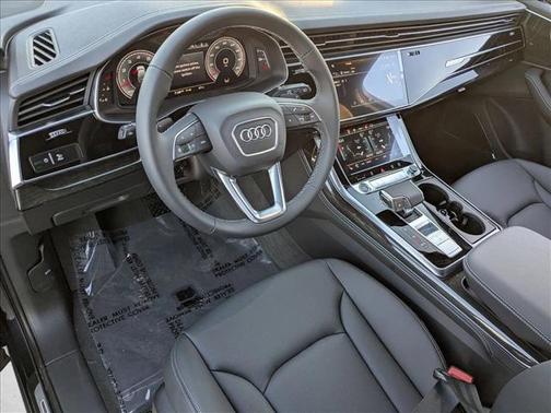 2026 Audi Q7 55 Premium Plus