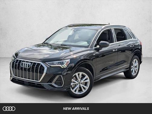 Mythos Black Metallic 2023 Audi Q3 45 S line Premium Plus