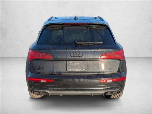 2024 Audi Q5 45 S line Premium