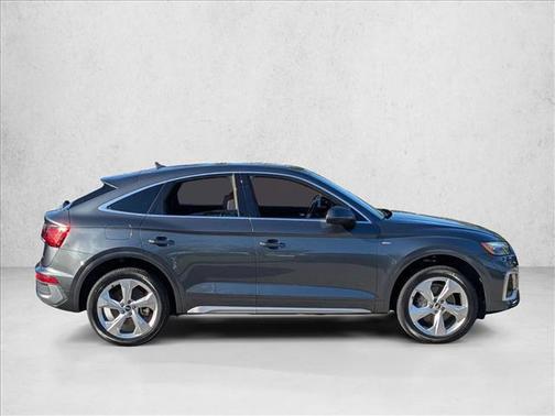 2022 Audi Q5 45 S line Premium
