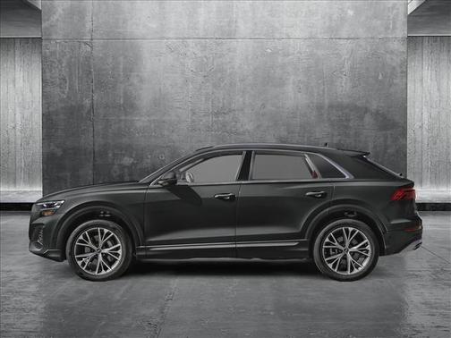 2025 Audi Q8 55 Premium Plus