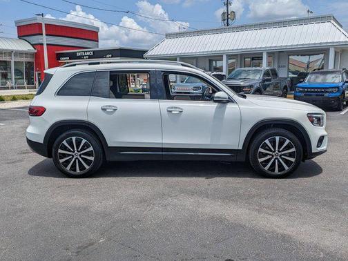 2022 Mercedes-Benz GLB 250 Base