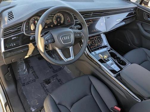 2026 Audi Q7 55 Premium Plus