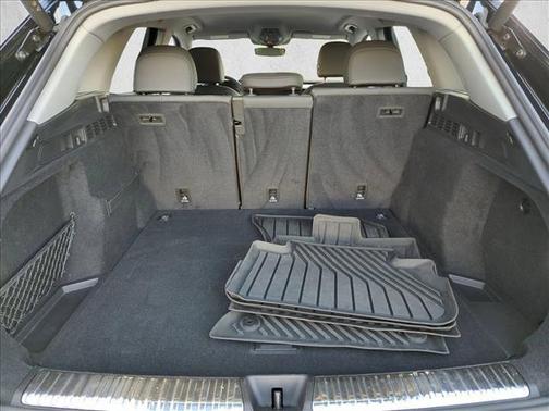 2025 Audi Q5 Premium TFSI quattro S tronic