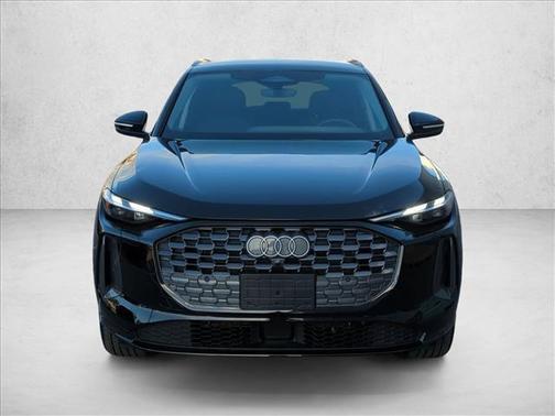 2025 Audi Q5 Premium TFSI quattro S tronic