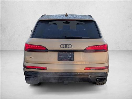 2025 Audi Q7 45 Premium Plus