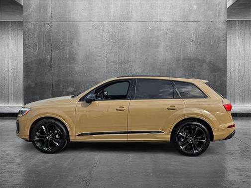 2025 Audi Q7 55 Prestige