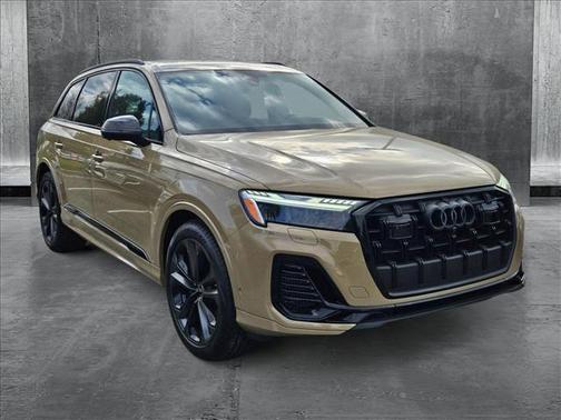 2025 Audi Q7 55 Prestige