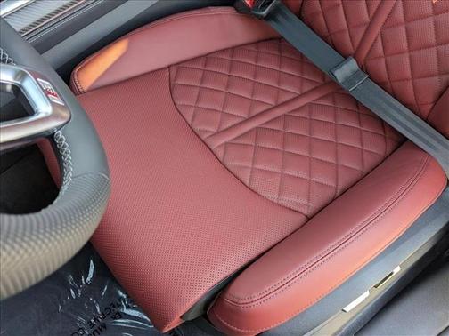 2026 Audi SQ8 4.0T Premium Plus