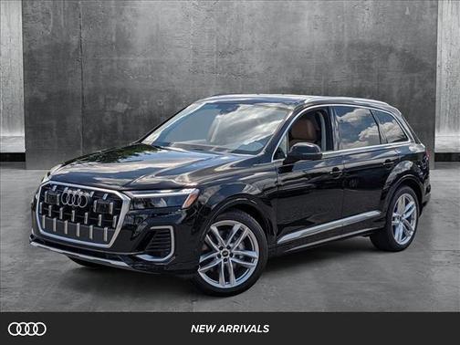 2025 Audi Q7 55 Premium Plus