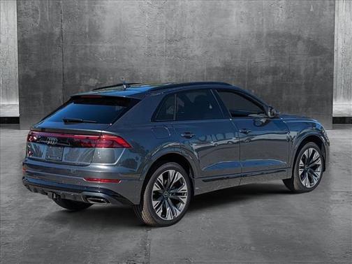 2025 Audi Q8 55 Premium Plus