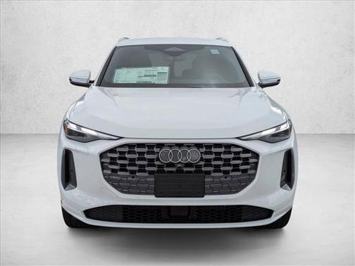 2025 Audi Q5 Premium