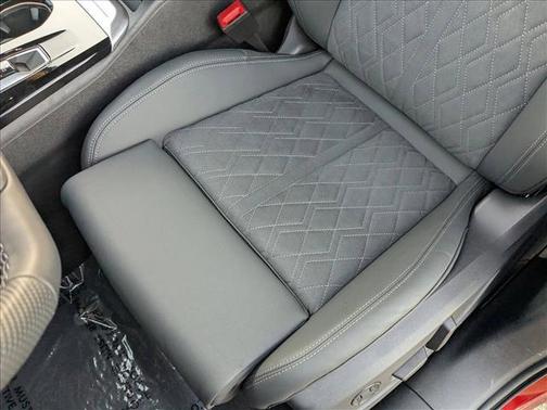 Grenadine Red Metallic 2026 Audi SQ5 3.0T Premium Plus