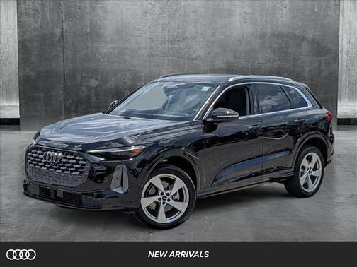 2025 Audi Q5 Premium Plus
