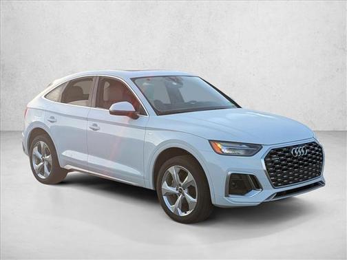 Glacier White Metallic 2023 Audi Q5 45 S line Premium