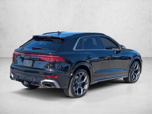 mythos black metallic 2026 Audi RS Q8 4.0T