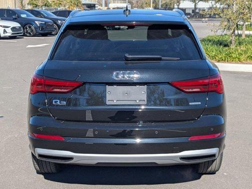 2020 Audi Q3 45 Premium