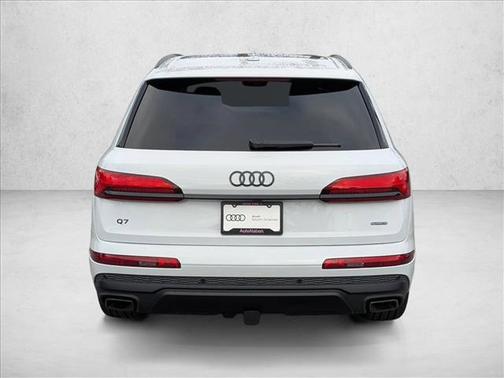 2026 Audi Q7 55 Premium
