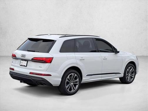 2026 Audi Q7 55 Premium