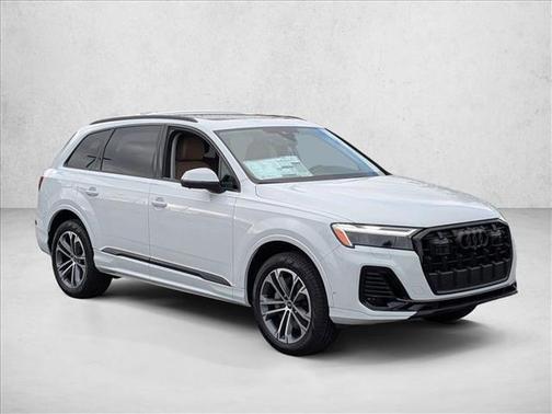 2026 Audi Q7 55 Premium