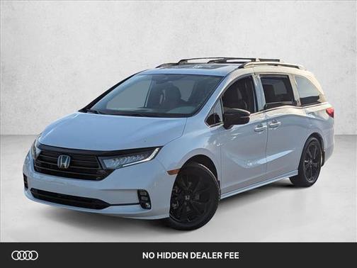 Platinum White Pearl 2024 Honda Odyssey Sport