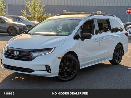 Platinum White Pearl 2024 Honda Odyssey Sport