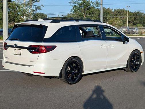 Platinum White Pearl 2024 Honda Odyssey Sport